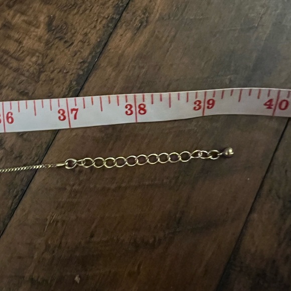 NY & Co Long Chain Gold Tone Necklace with Oval Pendant Business Simple - Picture 4 of 4